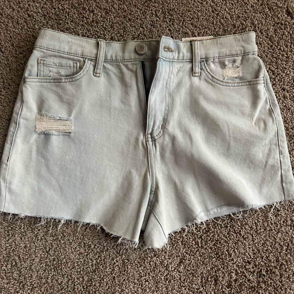 Juniors distressed denim jean shorts size 9/29w